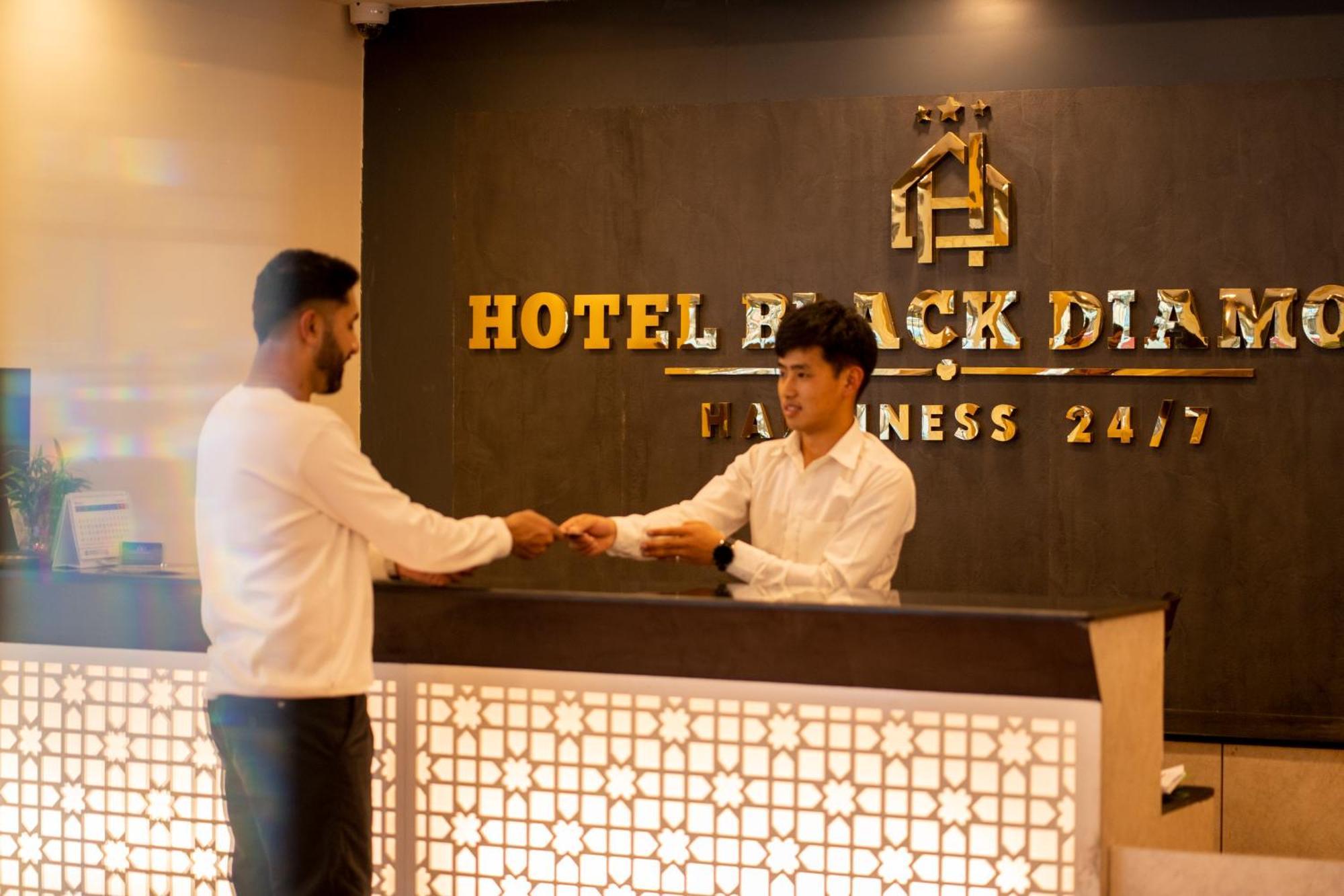 Hotel Black Diamond - Transit Point Inside Hotel Katmandú Exterior foto